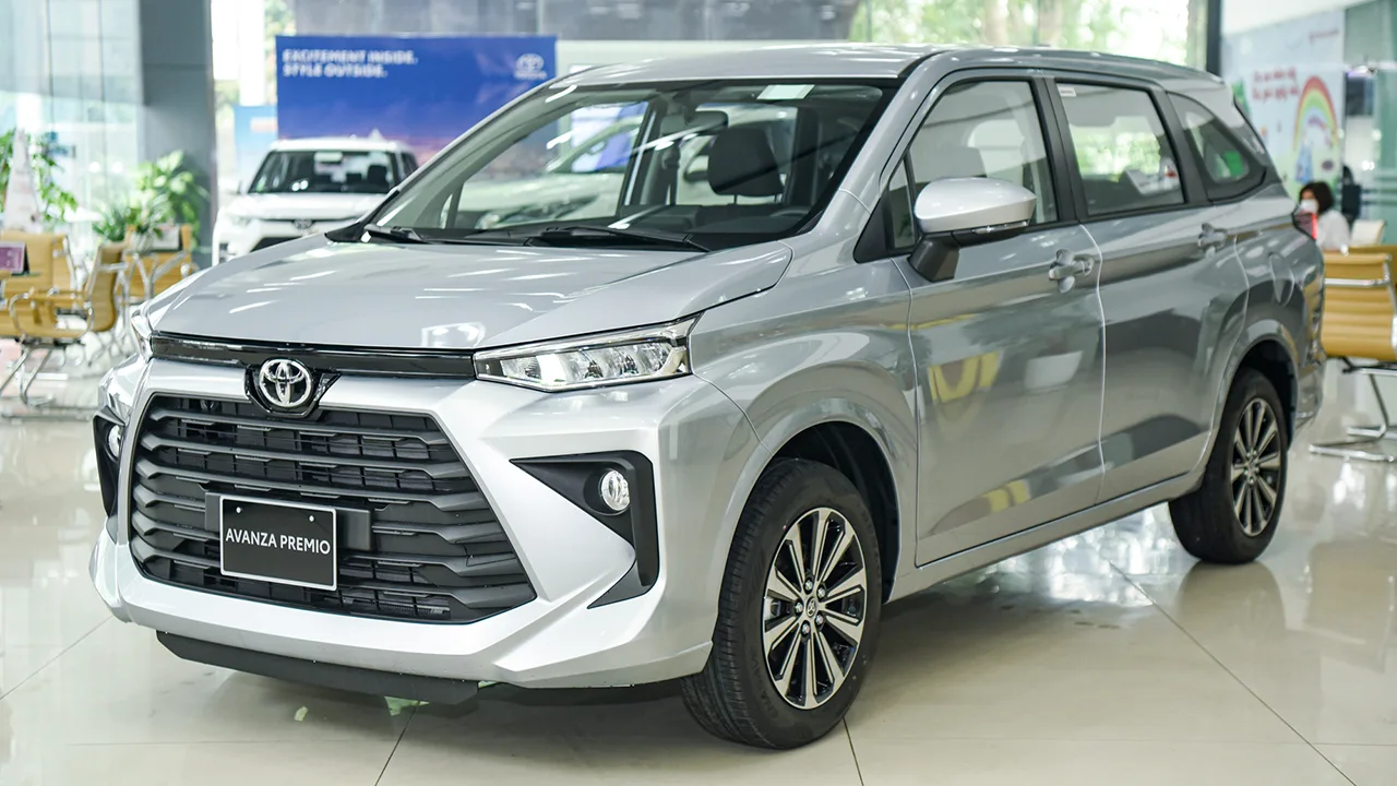 Toyota Avanza Premio